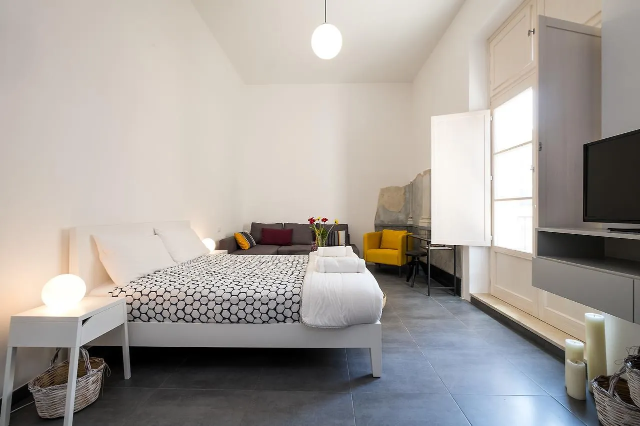 Bed & Breakfast Indigo Rooms Palermo Italy